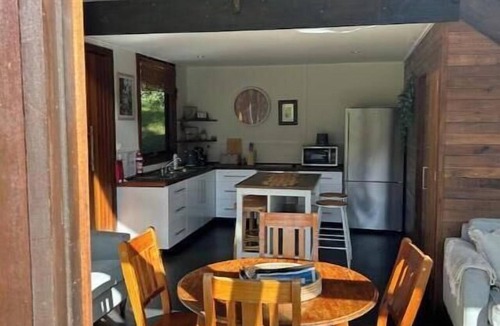 Repton Cabin | The Crab Pot