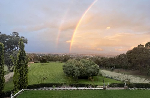 Mount Panorama House | The Cutting Estate Mount Panorama
