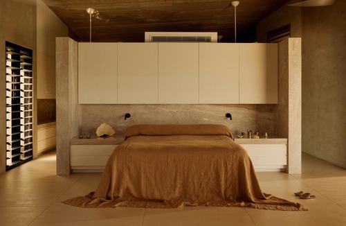 Port Douglas Villa | 'The Edge' Unique Luxury Experience