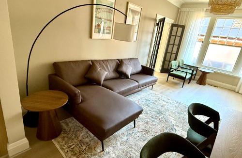 North Sydney House | The Edward Grand Haven 100m3 Three bedroom