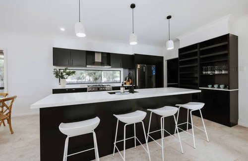 Central Mudgee House | The Farm Refined Country Retreat near Town Centre