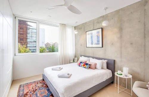Alexandria Apartment | 'The Fern' Split-Level Retreat with Lush Courtyard