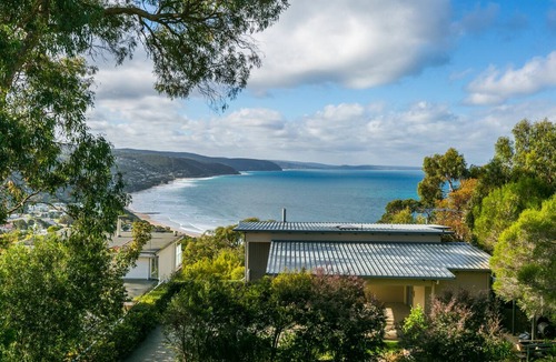 Lorne House | The George
