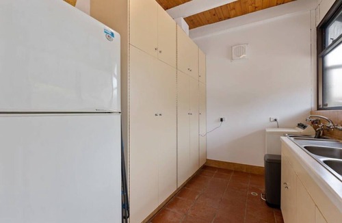 Goolwa South House | The Glass House – Goolwa South Holiday Home Near Beach & Golf Course