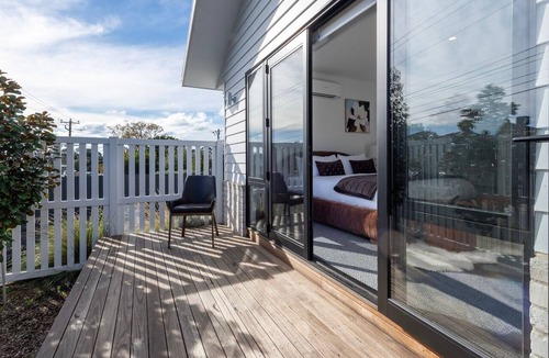 Frankston House | The Haven House | Serene Family Retreat
