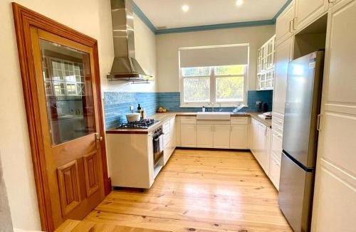 Kingscote House | The Headmaster's