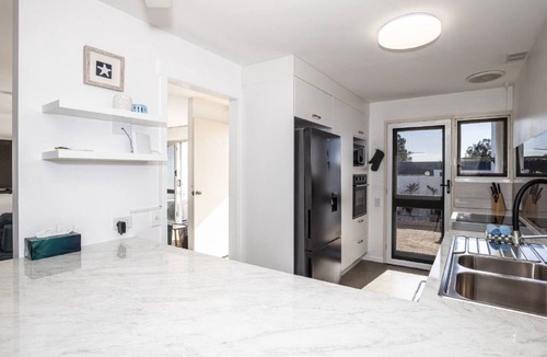 Sandstone Point Apartment | The Hidden Oasis, TOP NOTCH