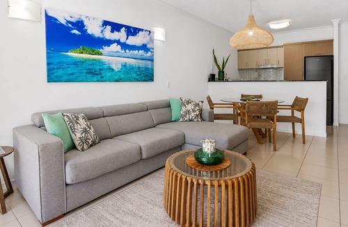 Westcourt Apartment | The Hideaway at Cairns One Resort Living Near CBD