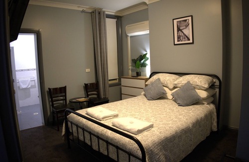 Cowra Hotel | The Imperial Hotel