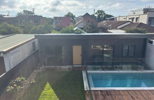 Cooks Hill House | The Junction Poolhouse