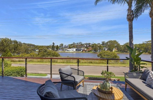 Wamberal House | The Lake House - Serene Lakeside Setting