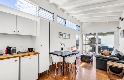 North Creek Apartment | The Laneway Loft - Centrally located in the golden grid in Lennox Head