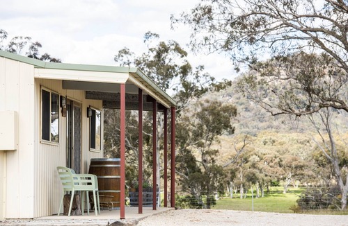 Ilford Cabin | 'The Laundry' at Hepburn Retreat, Mudgee Region NSW