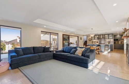 Joondanna House | The Ledger Lookout in Joondanna