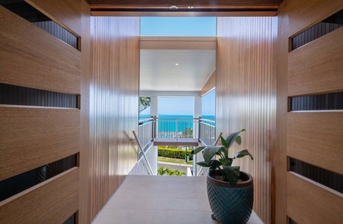 Airlie Beach House | The Lighthouse