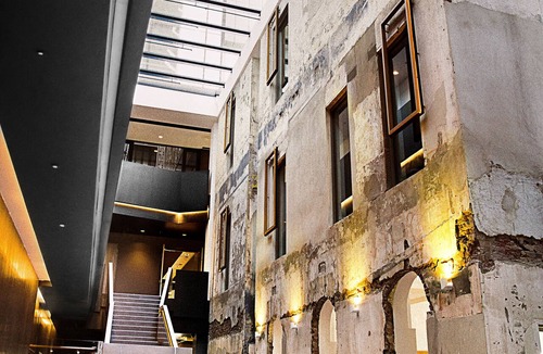 Perth Central Business District Hotel | The Melbourne Hotel