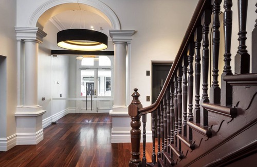 Perth Central Business District Hotel | The Melbourne Hotel