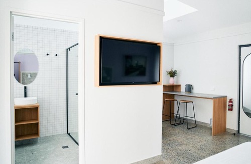Palm Beach Hotel | The Mysa Motel