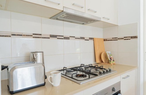 Warrnambool House | The Napthine 4 Bedroom Warrnambool Holiday Home