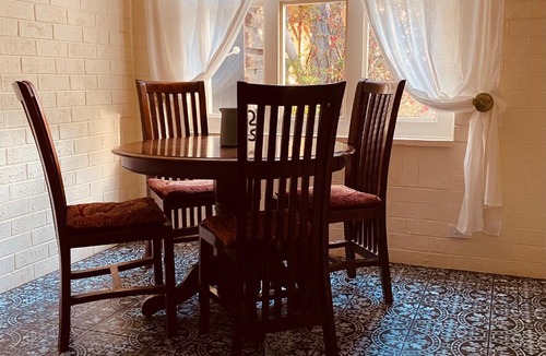 Springhurst Bed & Breakfast | The Old Butter Factory at Springhurst Estate