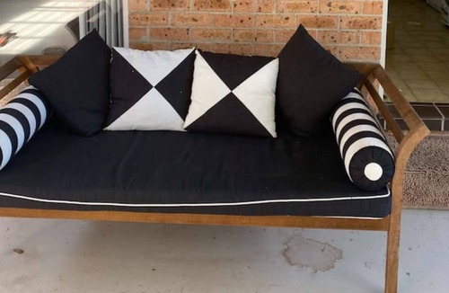 Sanctuary Point House | The Olive by Book Jervis Bay - Family & Pet Friendly