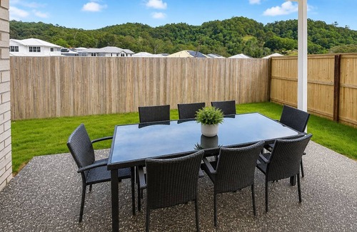 Upper Coomera House | The Olive Nest - Modern Family Comfort