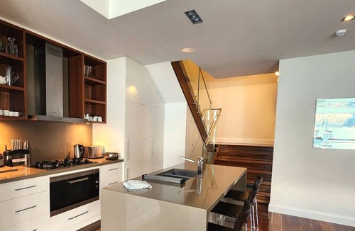 Thredbo Ski Chalet | The Peak Penthouse 8