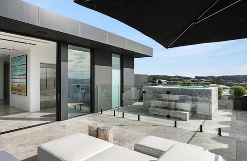 Sorrento Apartment | The Penthouse - Sorrento at its finest