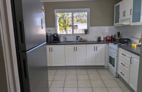 Brendale House | The Pine Rest | Spacious & Central Haven in Brendale