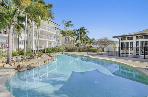 Kingscliff Apartment | The Pool Resort Kingscliff - Studio (5203) - Holiday Management Co.