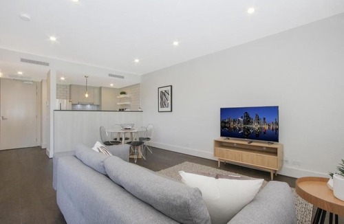 Kingston Apartment | The Prince Kingston Foreshore