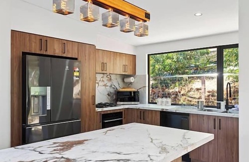 Boya House | The Quarry`s Edge, Hilltop Luxury