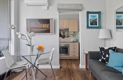 Redfern Apartment | The Redfern studio Rendezvous