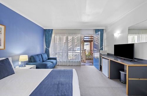 Echuca Hotel | The River Boat Hotel - Echuca