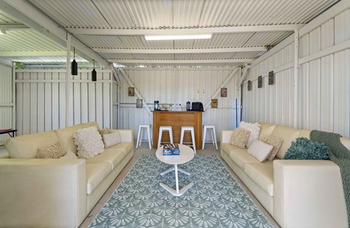 Cessnock House | The Roundhouse - A piece of unique history close on the Hunter Valley Vineyards