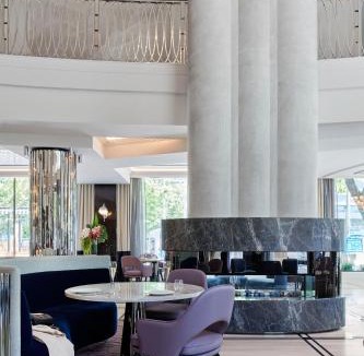 Melbourne Hotel | The Royce