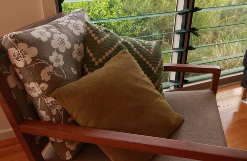 Carrickalinga House | The Running Postman - Eco-friendly, linen provided