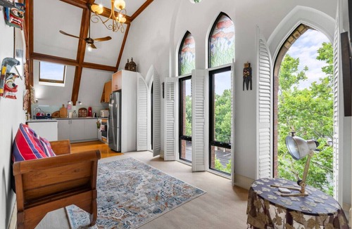 Carlton Apartment | The Sanctuary | 3BR Heritage Church Conversion