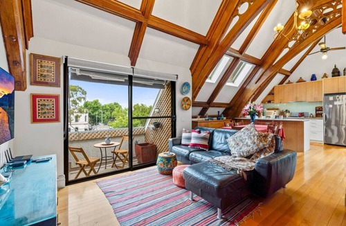 Carlton Apartment | The Sanctuary | 3BR Heritage Church Conversion