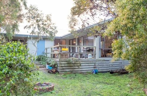 Sandy Point House | The Sandy Shack Stay 3 Pay 2 Winter Special