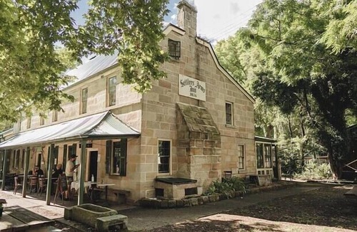 St. Albans Cabin | The Shack - In the Heart of St Albans