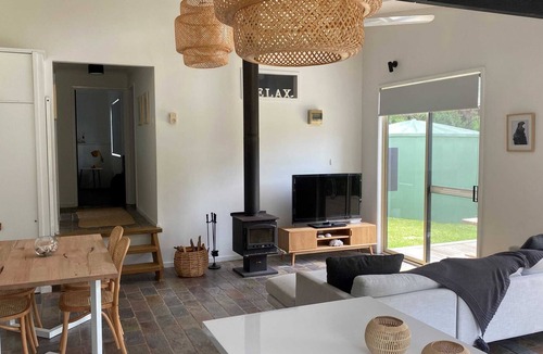 Venus Bay House | The Shack Summary:Th