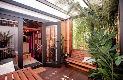 Hobart Central Business District Villa | The Shed