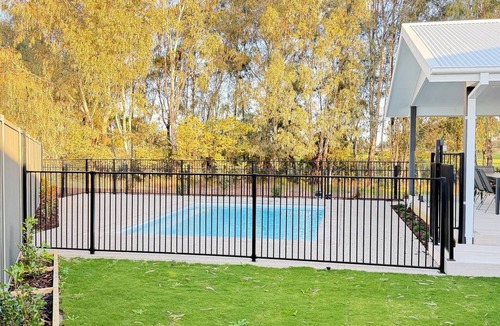 Yarrawonga House | The Silverwoods Retreat