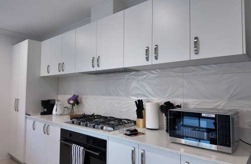 Wellard House | The Summit Haven – Modern 4-Bed Home Near Train, Kwinana and Rockingham Beach