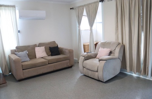 Dubbo House | The Sundown Stay