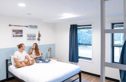 Byron Bay Hostel | The Surf House - Hostel