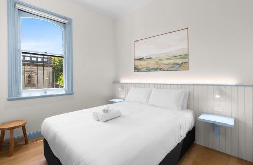 Redfern Hotel | The Surrey 6