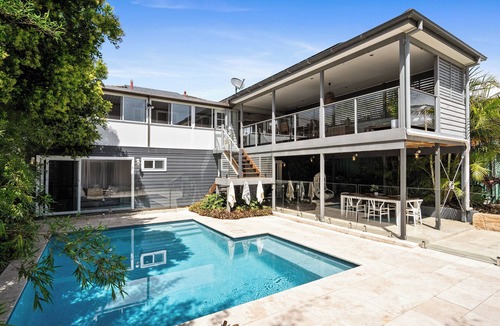 Long Jetty House | The Toowoon Bay Beach House - 5 min walk to Toowoon Bay Beach + heated pool!