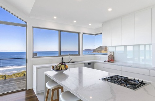 Eastern View House | The View
